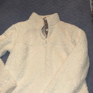 Women’s studio 19 size small comfy pull over NWT white with leopard detail